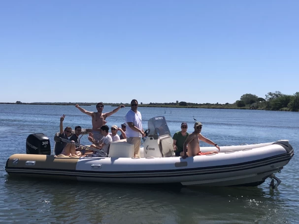 Yacht charter Carnon-Plage cheap Club 750