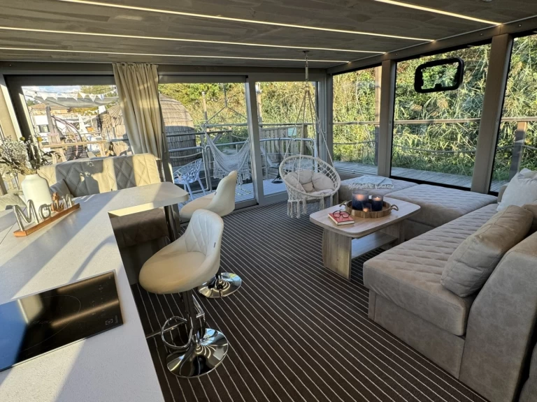 Rent a Luxboot Luxboot Waren (Müritz)