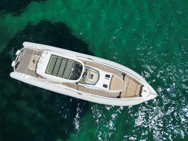 Luxury Yacht for rent Porto-Vecchio at the best price