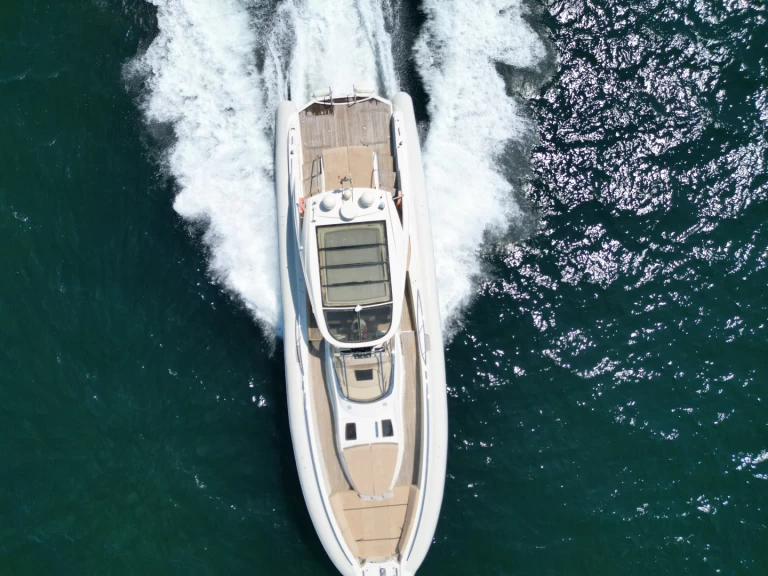 ISOLA 63 in Porto-Vecchio on SamBoat