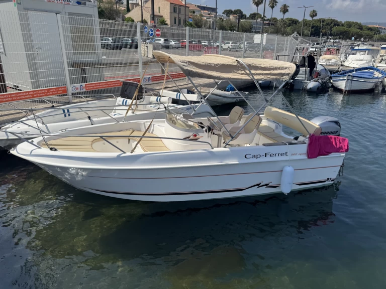 Motorboat rental in La Ciotat - Cn-Cap-Ferret B2