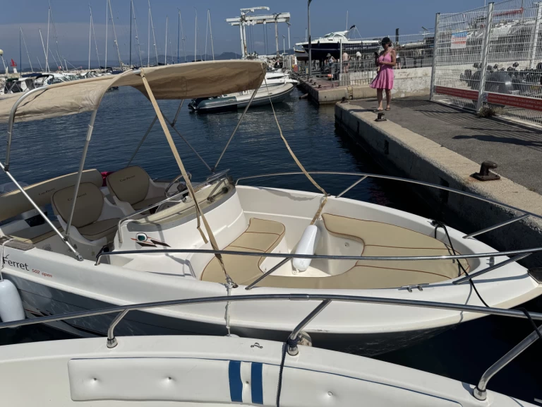 Boat rental Cn-Cap-Ferret B2 in La Ciotat on Samboat