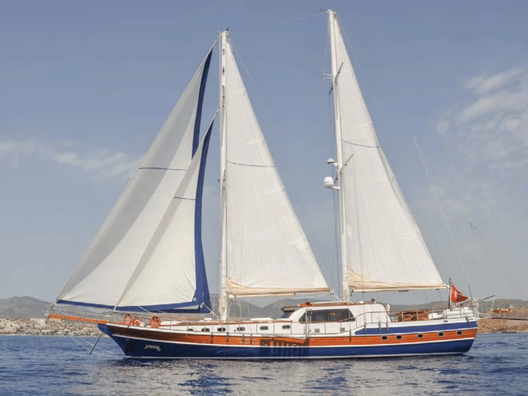 Luxury Yacht for rent Bodrum at the best price