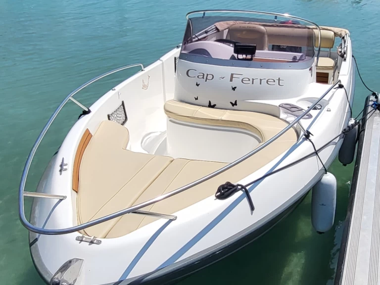 Motorboat rental in Annecy - B2 Marine Cap Ferret 552 Open Swing