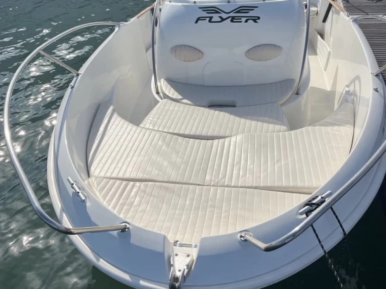 Bénéteau Flyer 550 Open in Port Leucate on SamBoat