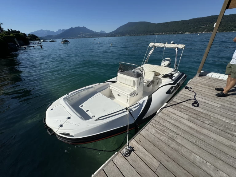 RIB rental in Annecy - Zar Zar 57 Classic Luxury