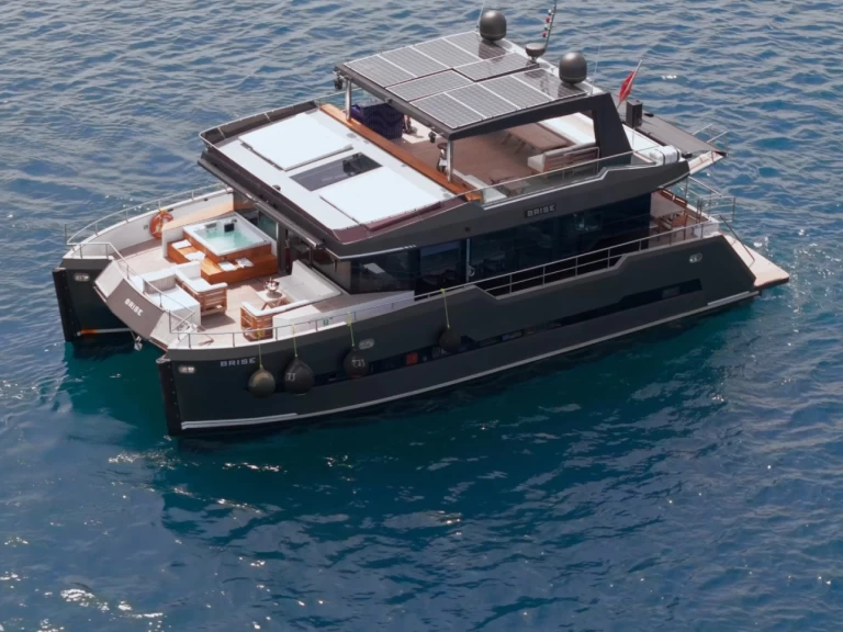  Luxury Catamaran in Torba on SamBoat