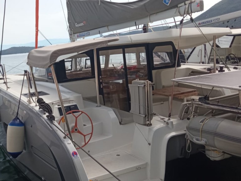 Rent a Excess Excess 11 Lygia