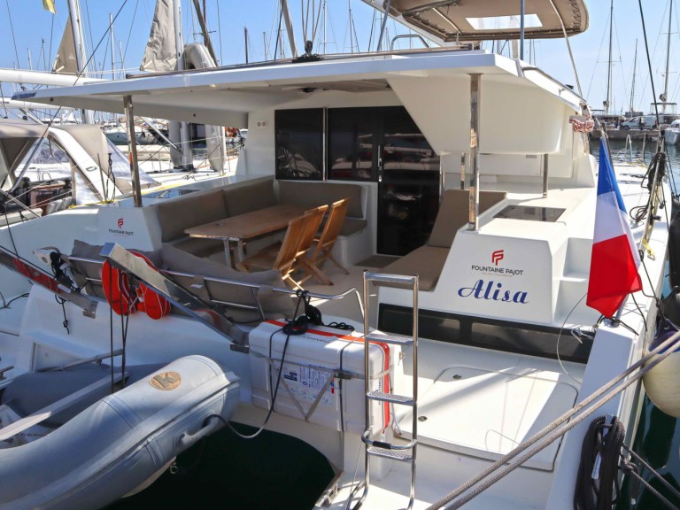 Fountaine Pajot Lucia 40 in Lygia on SamBoat