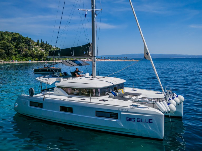 Bareboat Rental Catamaran Lagoon with a boat licence