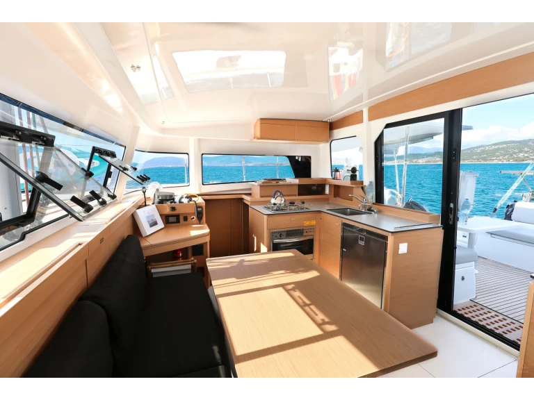 Excess Excess 11 in Ajaccio on SamBoat