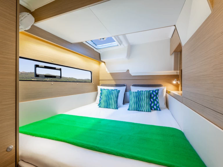 Catamaran rental in Ajaccio - Lagoon Lagoon 38