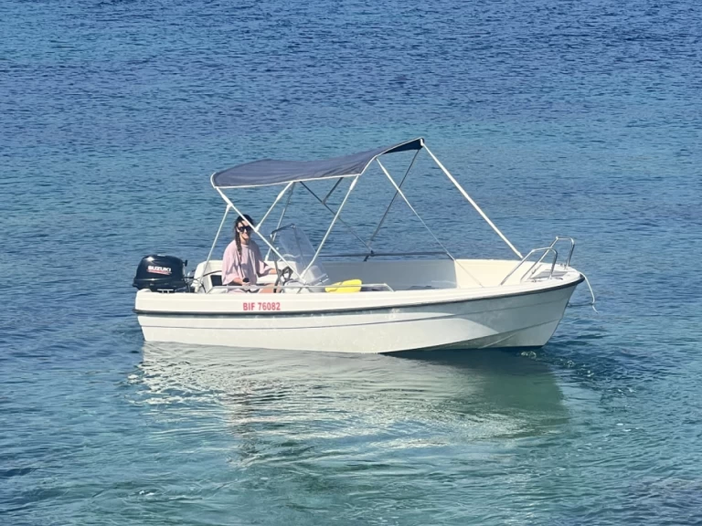 Boat rental Terhi 445 C in Galéria on Samboat