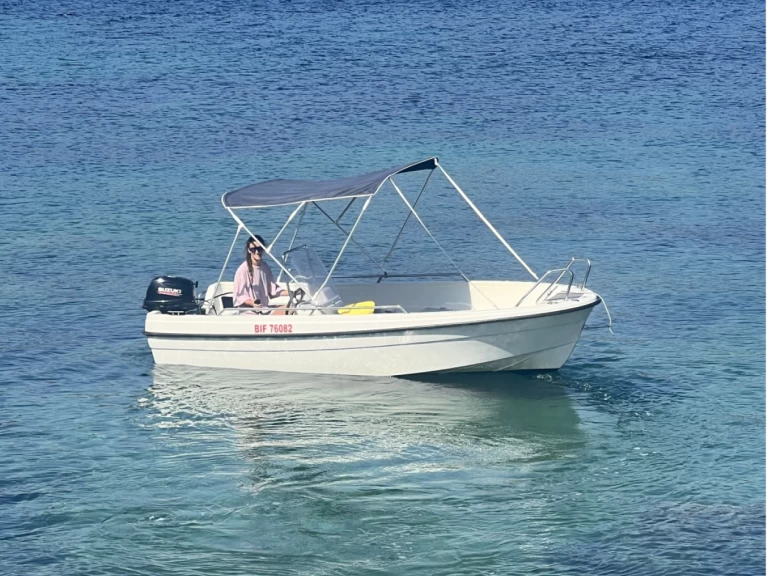Terhi 445 C charter bareboat or captained in  Galéria