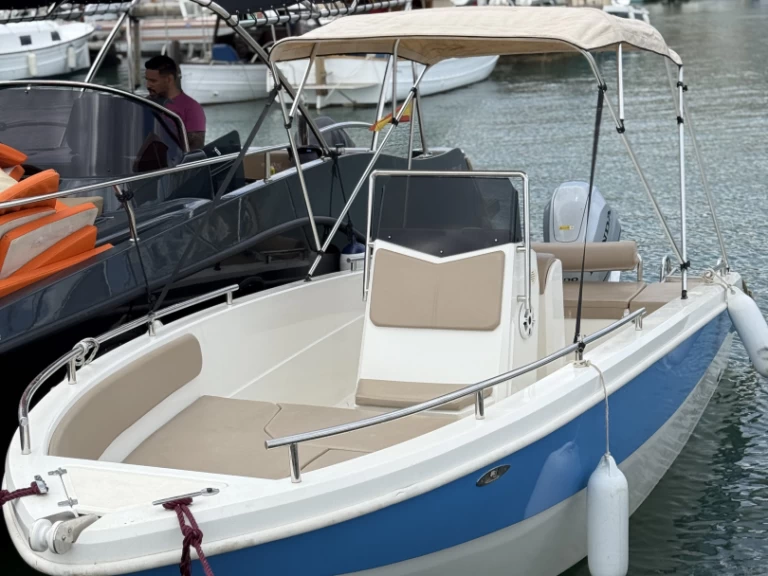 Motorboat rental in Port d'Alcudia - Kolmarine Teorema 20