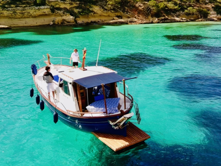 Motorboat rental in Palma de Mallorca - Myabca MYABCA 32