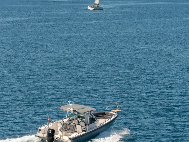 Axopar Axopar 28 T-Top in Split on SamBoat