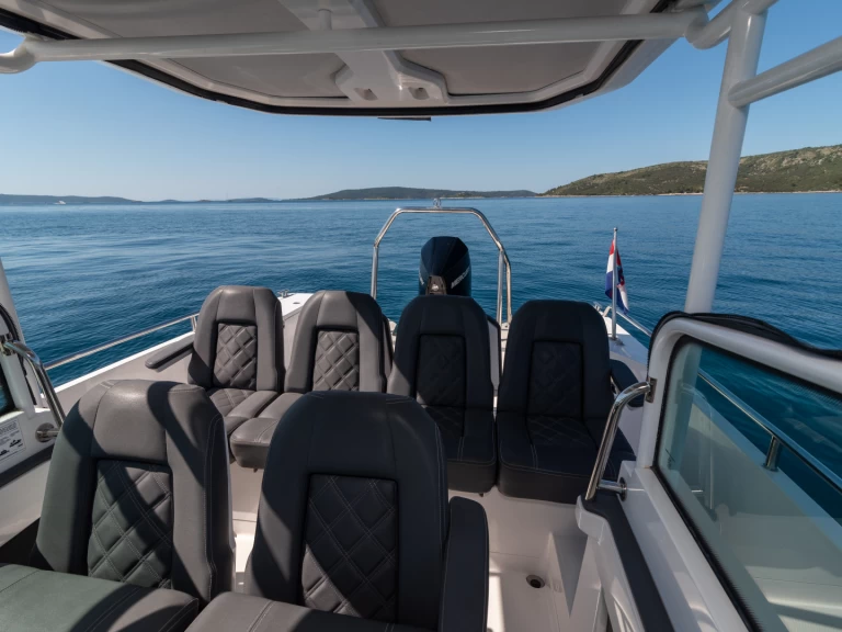 Rent a Axopar Axopar 28 T-Top Split