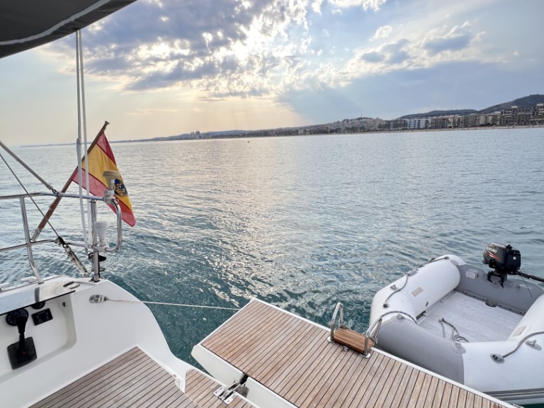 Yacht charter Calafell cheap Bavaria 40 Cruiser