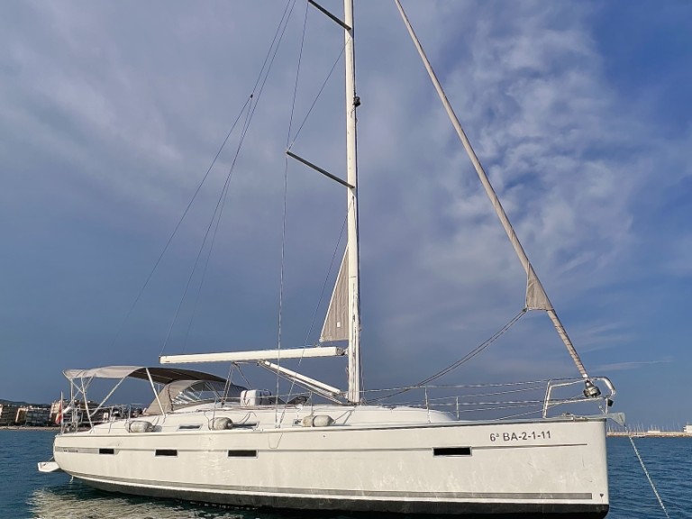 Boat rental Bavaria Bavaria 40 Cruiser in Calafell on Samboat