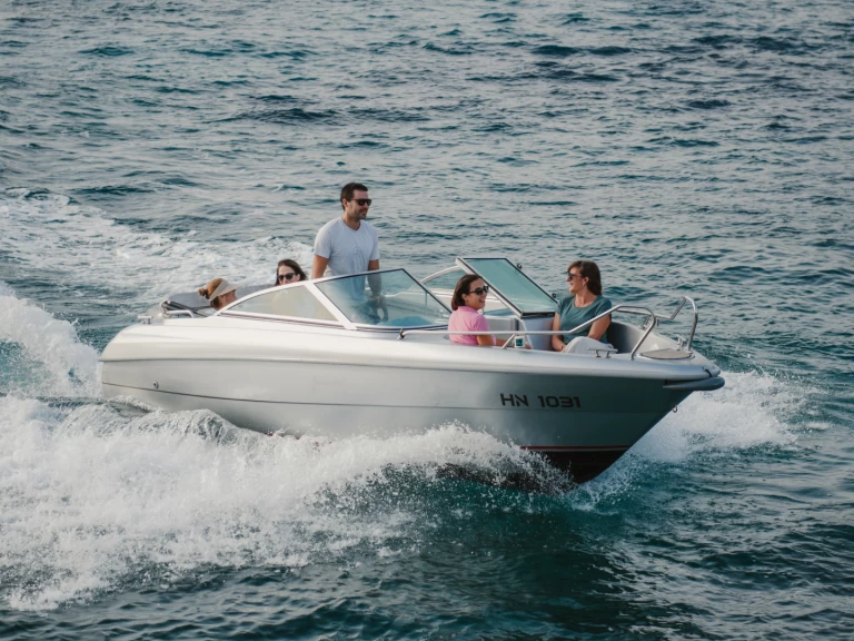 Yacht charter Herceg Novi cheap 5820