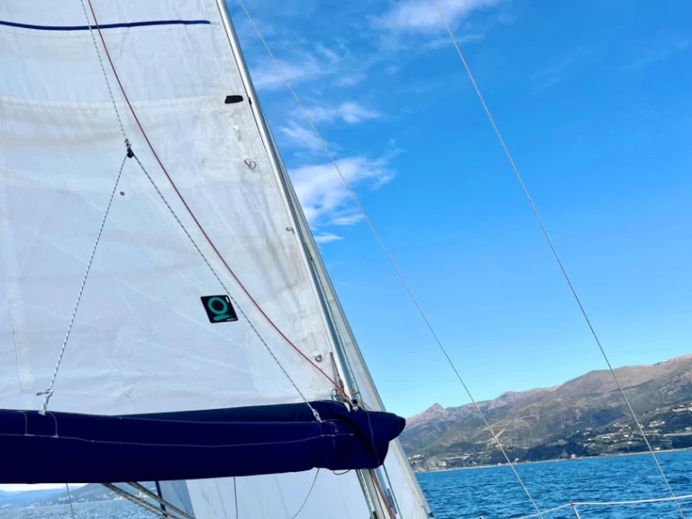 Rent a Jeanneau Sun Odyssey 26 Genova