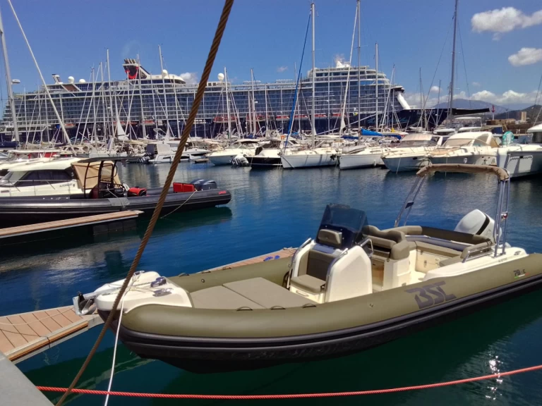 Boat rental Bsc BSC 78 in Ajaccio on Samboat