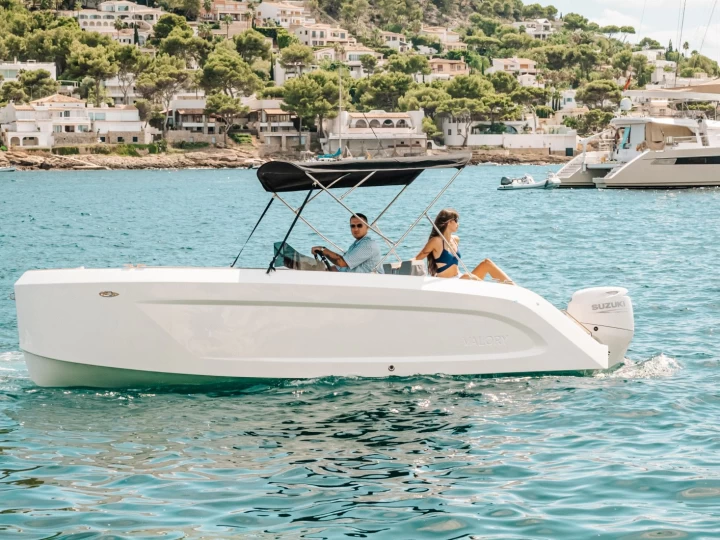 Motorboat rental in Port d'Alcudia - Valory 570 PREMIUM