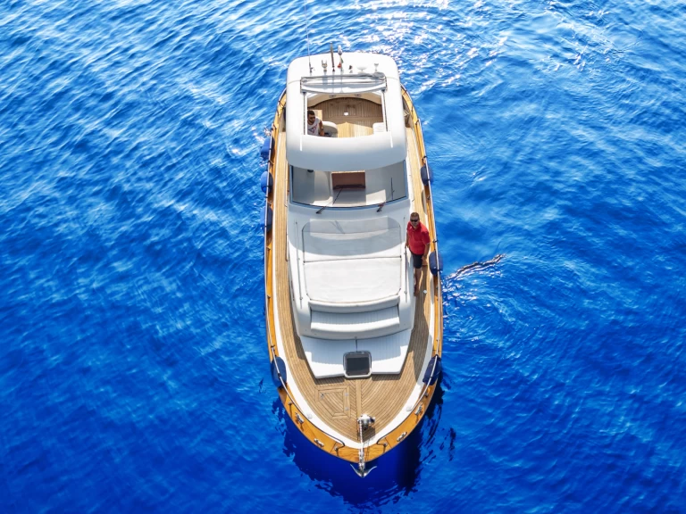 Apreamare Apreamare 11 charter bareboat or captained in  Massa Lubrense