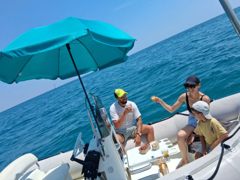 RIB rental in Palavas-les-Flots - Bombard Explorer 500 SB