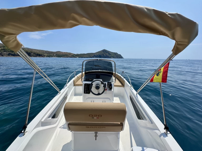 Barqa Q20 in Roses on SamBoat