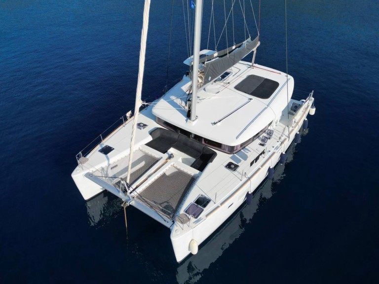 Bareboat Rental Catamaran Lagoon with a boat licence
