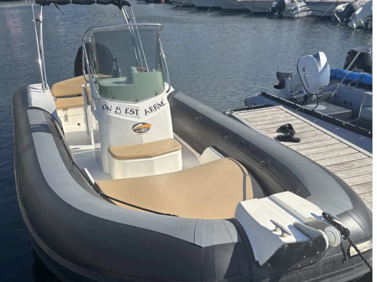 Yacht charter Porto-Vecchio cheap Capelli 690