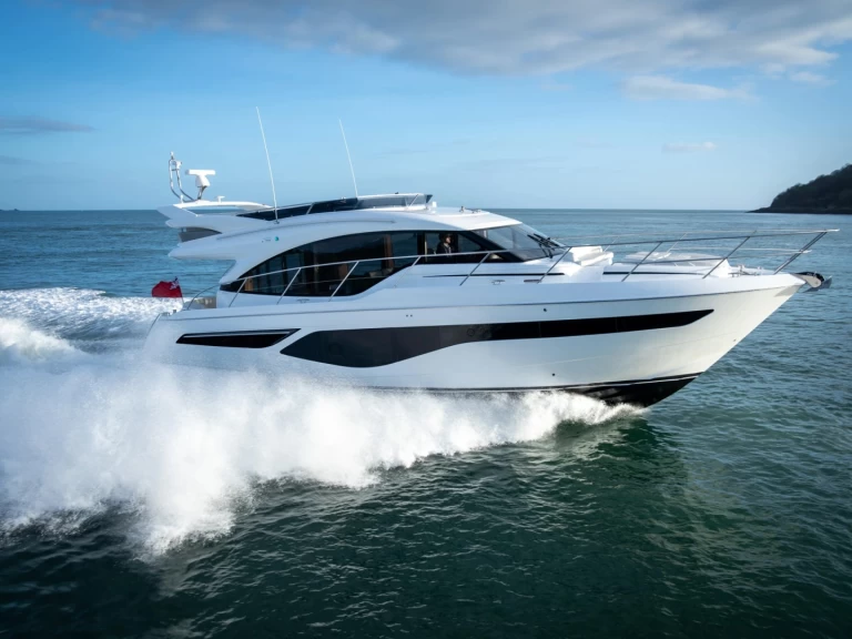 Princess F55 in Antibes on SamBoat