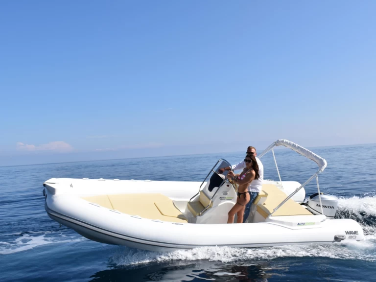 Rent a Altamarea Wave 20 Palermo