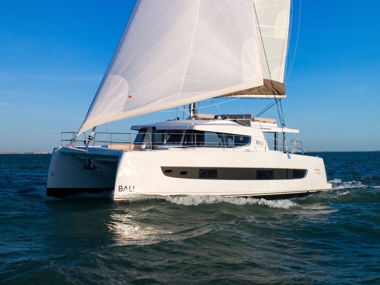 Catamaran for rent Port Elizabeth at the best price