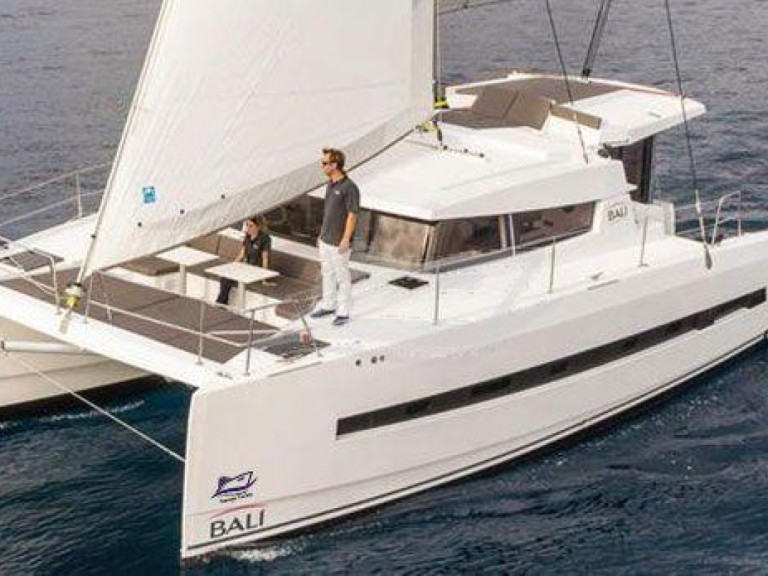 Rent a Bali Catamarans Bali 4.0 Primošten