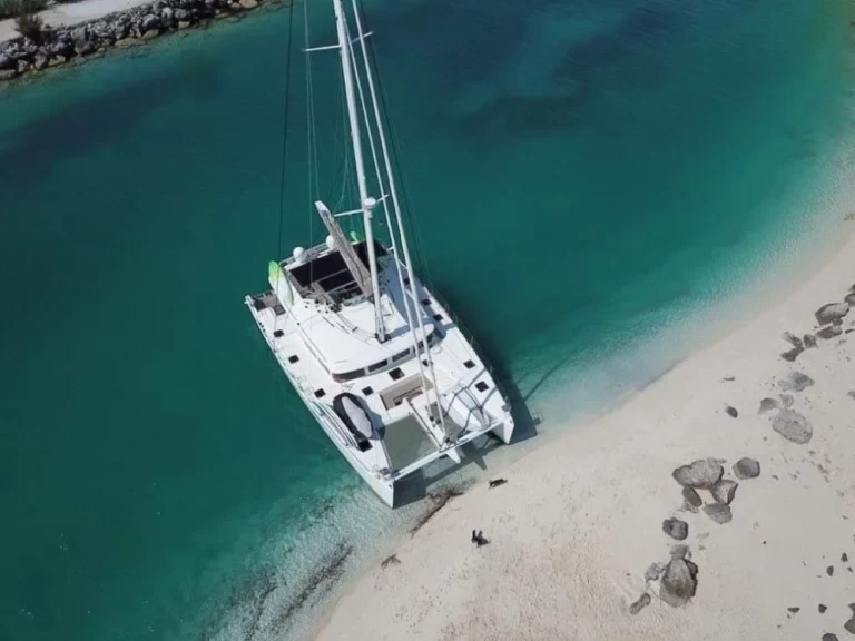 Catamaran for rent Alimos at the best price