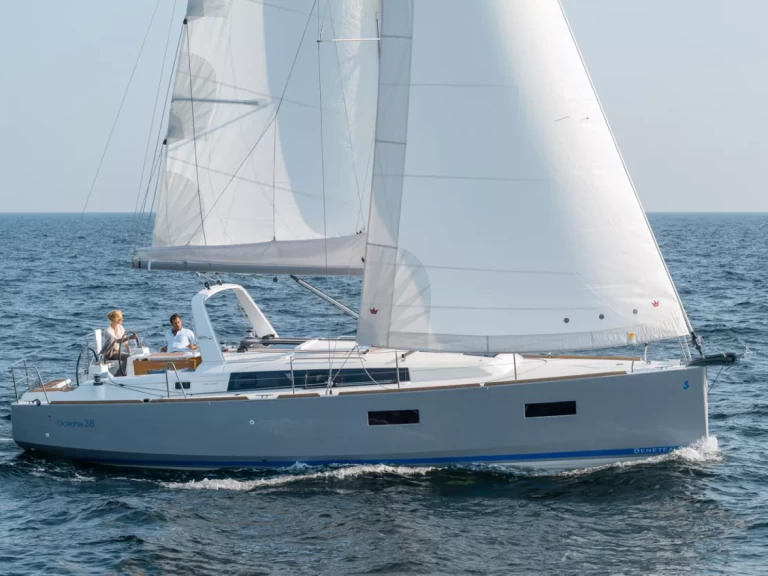 Sailboat rental in Procida - Bénéteau Oceanis 38