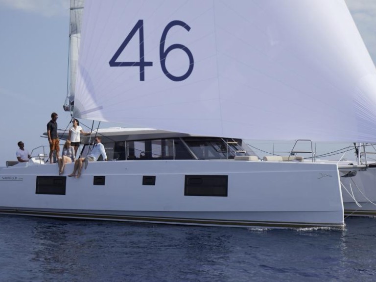 Bareboat Rental Catamaran Nautitech with a boat licence