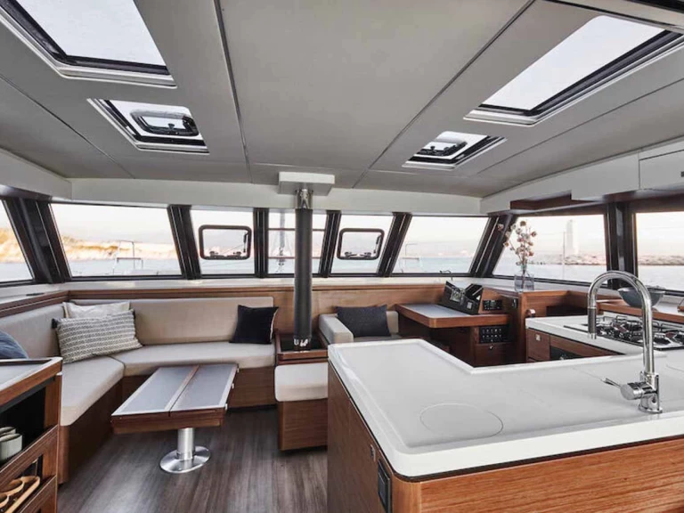 Catamaran for rent Le Marin at the best price