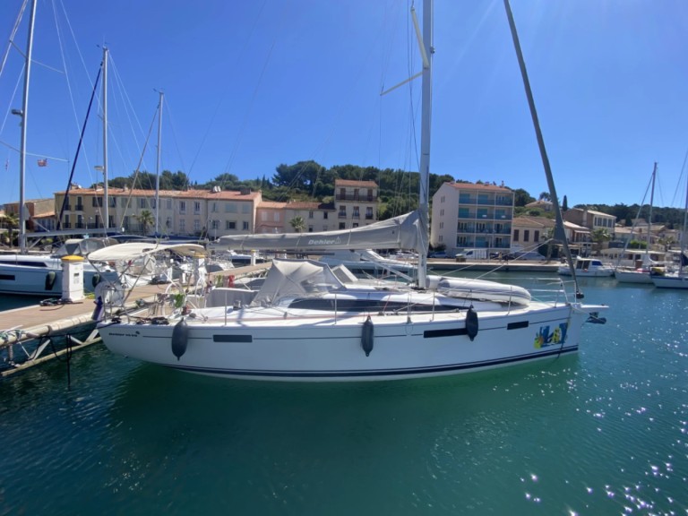 Dehler Dehler 38 charter bareboat or captained in  Punat