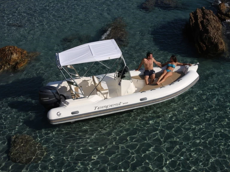 RIB rental in Murta Maria - Capelli Tempest 570 EASY