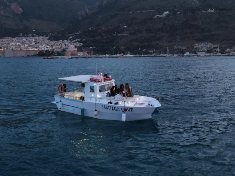 Yacht charter Castellammare del Golfo cheap 27 RX