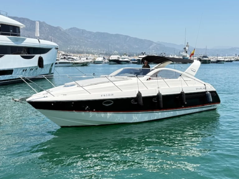 Boat rental Fairline Targa 37 in Marbella on Samboat