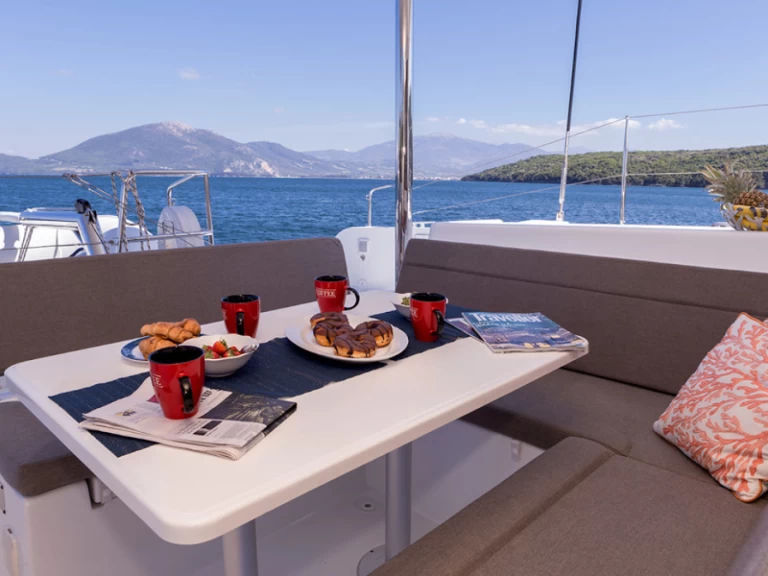 Rent a Lagoon Lagoon 39 Alimos