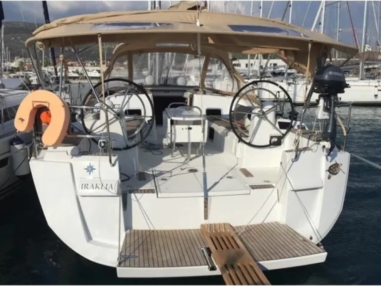 Rent a Jeanneau Sun Odyssey 479 Alimos