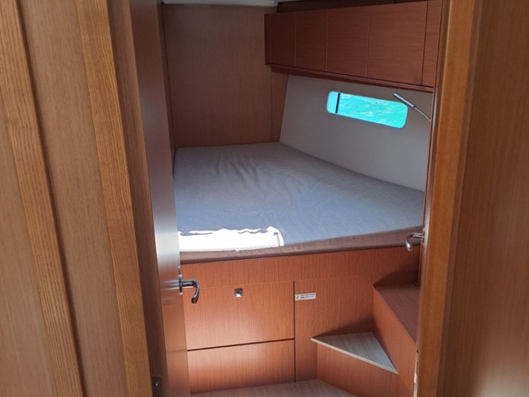 Bavaria Bavaria C46 in Sývota on SamBoat