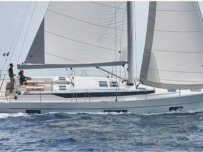 Bavaria Bavaria C50 in Castiglioncello on SamBoat