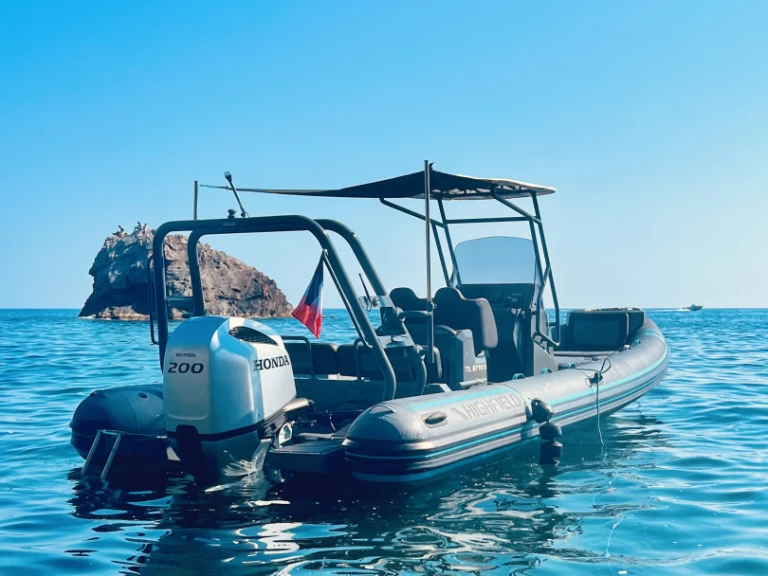 Boat rental Highfield Highfield Sport 700 in Le Brusc on Samboat